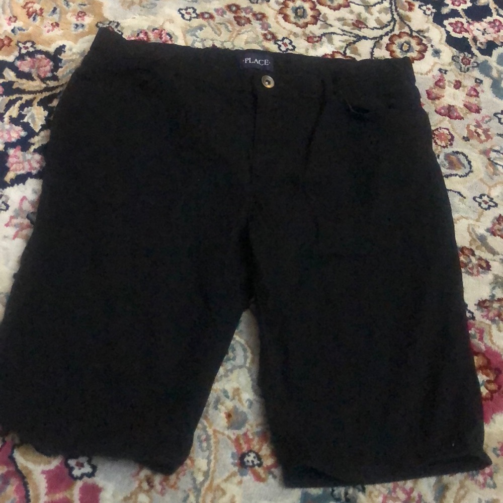 Place 14 plus -black jeans short